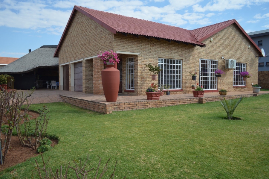 3 Bedroom Property for Sale in Doringkruin North West